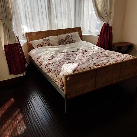 Cozy Guest House Luton  Dış mekan fotoğraf