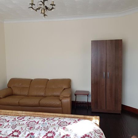 Cozy Guest House Luton  Dış mekan fotoğraf